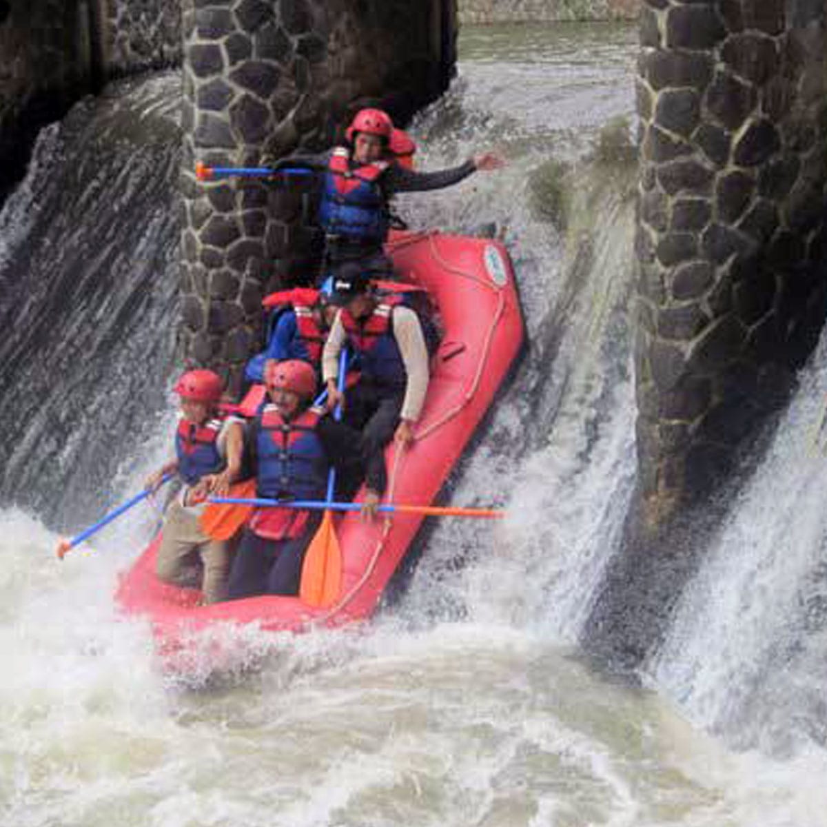 Rafting Splash Action