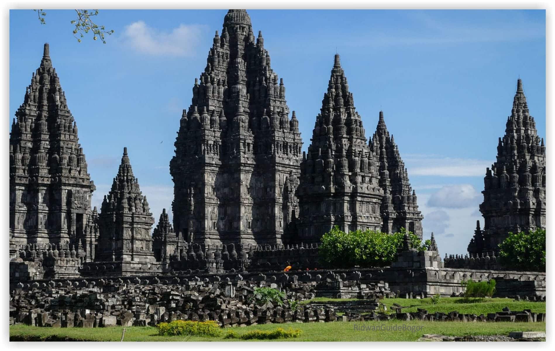 Sultan Palace and Prambanan Temple