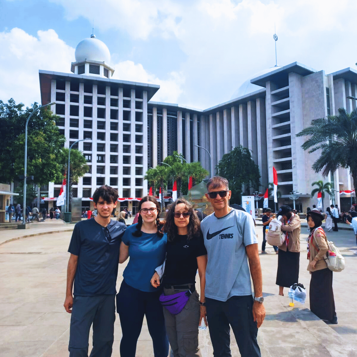 Private Jakarta City Tour with Ridwan Guide
