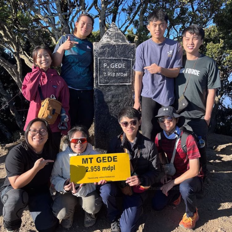 Singaporean group Hiking